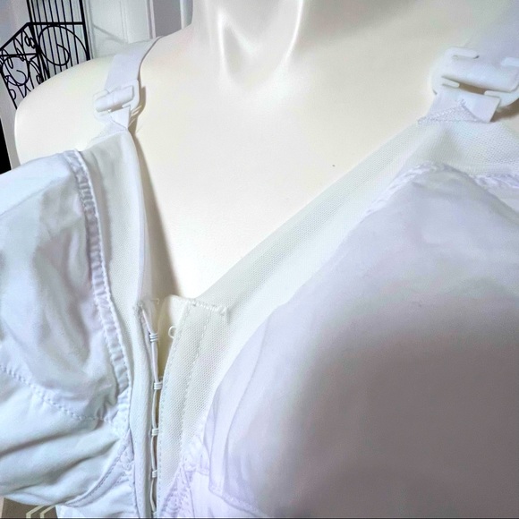 NWOT Exquisite Form Size 46C Long Line Bra - Picture 2 of 10